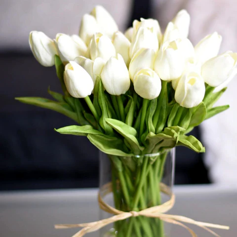 10x Artificial Silk Tulip Flowers – Realistic Faux Tulip Bouquet for Home Decor, Wedding Centerpieces, Vase Arrangements, Spring Floral Display