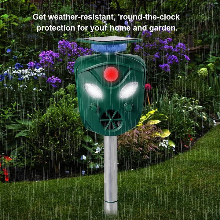 360° Solar Ultrasonic Animal Repeller with Motion Sensor & LED Flash – Waterproof Outdoor Pest Deterrent for Garden, Yard & Property Protection