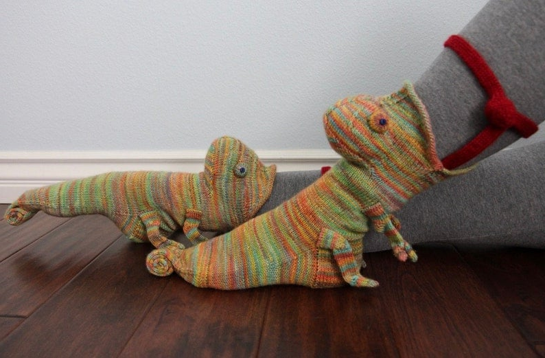 3D Knitted Animal Socks – Funny Novelty Crocodile, Shark & Chameleon Socks for Kids & Adults, Cute Gift Idea for Animal Lovers